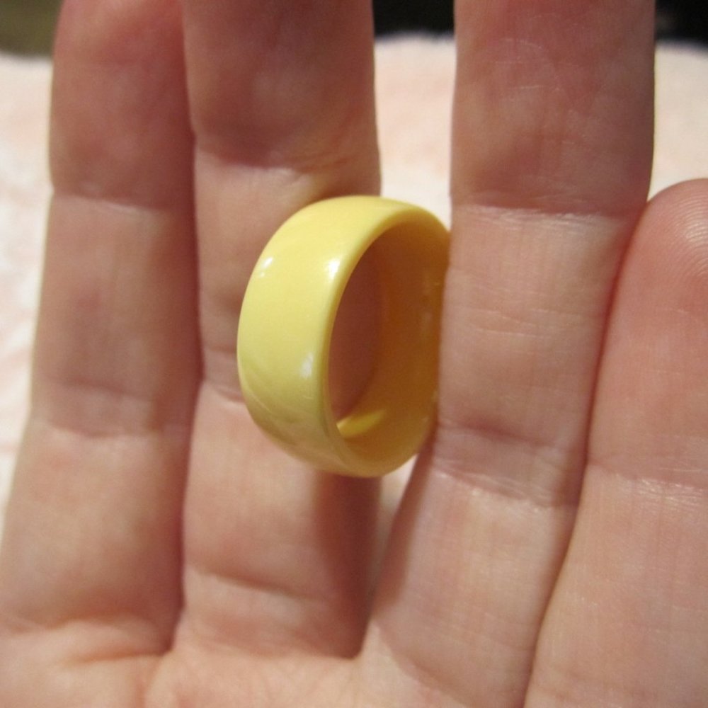 Pastel Yellow Ceramic Ring~Wedding Promise Engagement